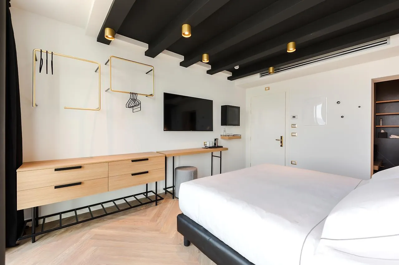 Maisonme Boutique Hotel (Adults Only) Bardolino