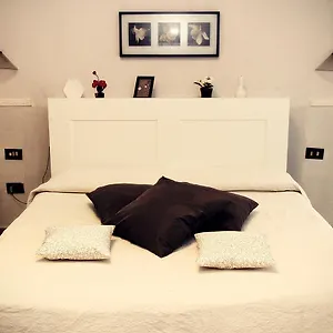 *** Hotel Luna Rossa Italy