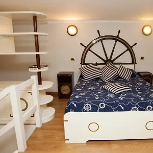** Hotel Ausonia Italy
